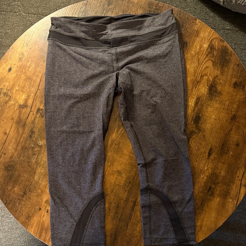 Lululemon Athletica Black and Gray Leggings